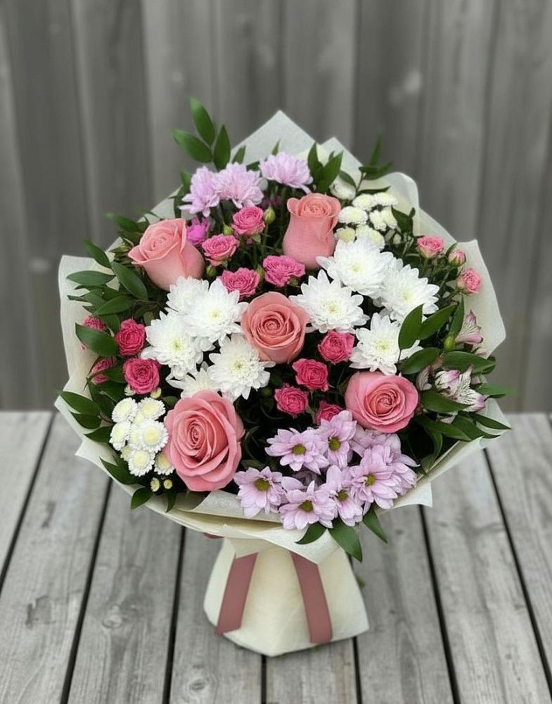Букет цветов из: Альстромерии, Гвоздики, Розы и Хризантемы в Колпашево