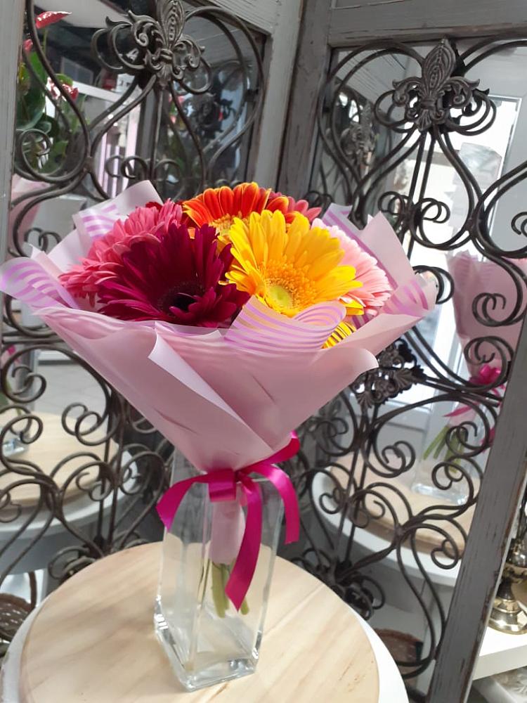 Букет цветов из: Герберы в Колпашево