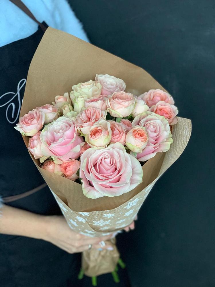 Букет цветов из: Хризантемы и Розы в Колпашево