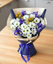 Букет цветов из:  Розы, Ирисы и Хризантемы #REPLACE_PRED# Колпашево