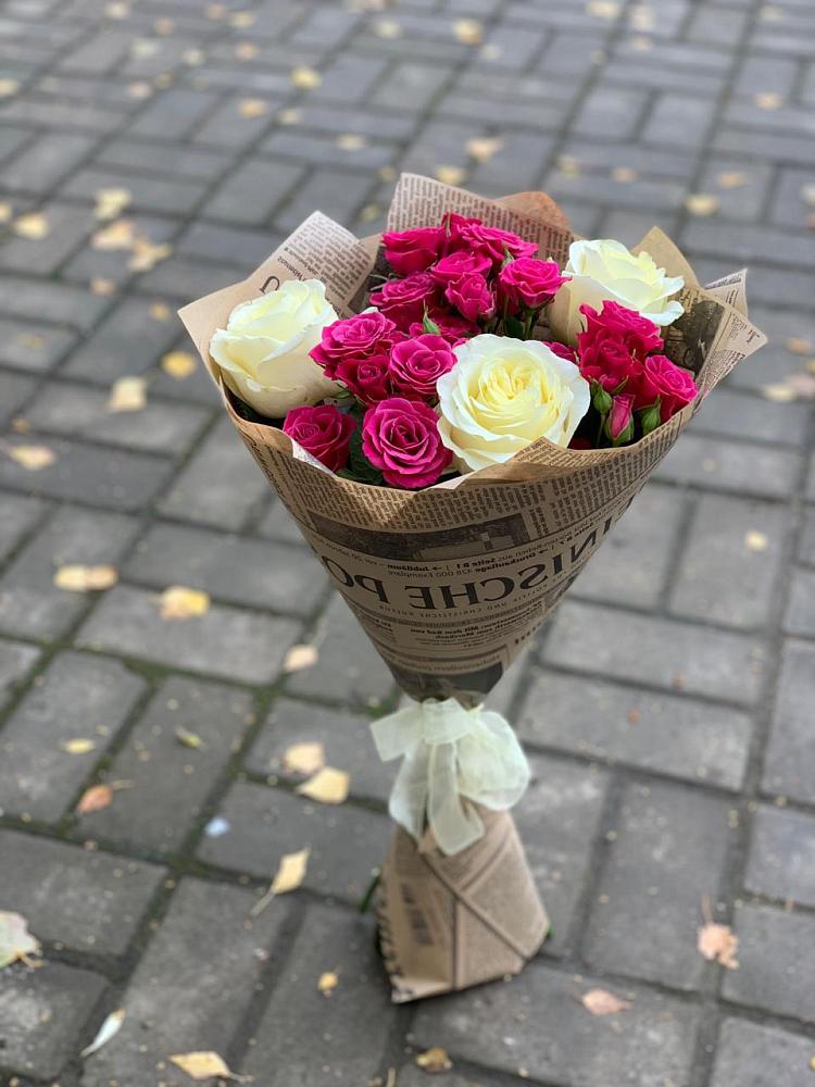 Букет цветов из: Розы в Колпашево