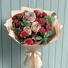 Букет цветов из:  Гвоздики и Розы в Колпашево